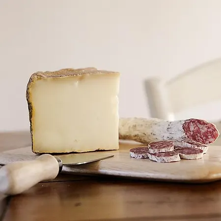 Rustico Dora * Camaiore