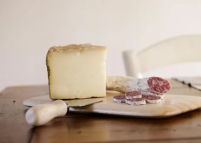 Rustico Dora * Camaiore