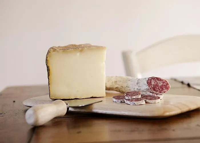 Rustico Dora Feriehus Camaiore